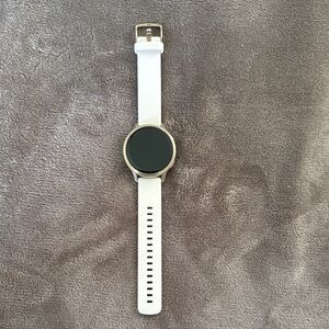 Garmin Venu 4-Gold/Ivory